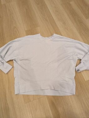 Lululemon Pullover Blue With Colored Speckles Cropped Size 6